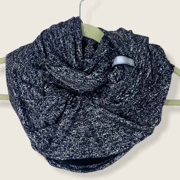 Lululemon Vinyasa Wrap‎ Scarf Jacquard Black Arm Holes Convertible Rulu Fabric - Picture 3 of 13